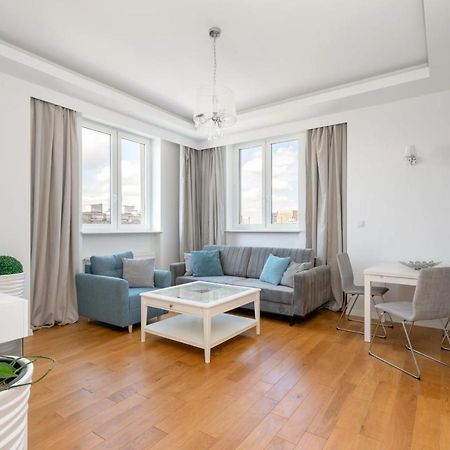Przestronny Apartament Z Widokiem Na Miasto W Warszawie Warszawa Exteriör bild